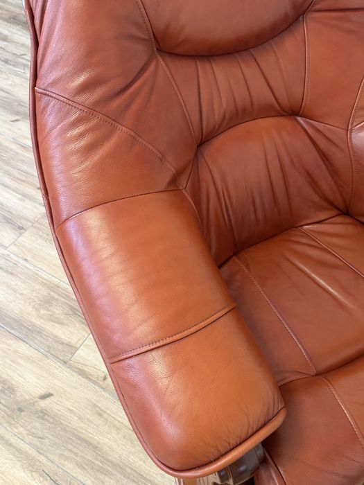 Знижка!! Шкіряний диван і 2 крісла