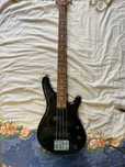 Бас гітара  Yamaha MB-40 Motion Bass