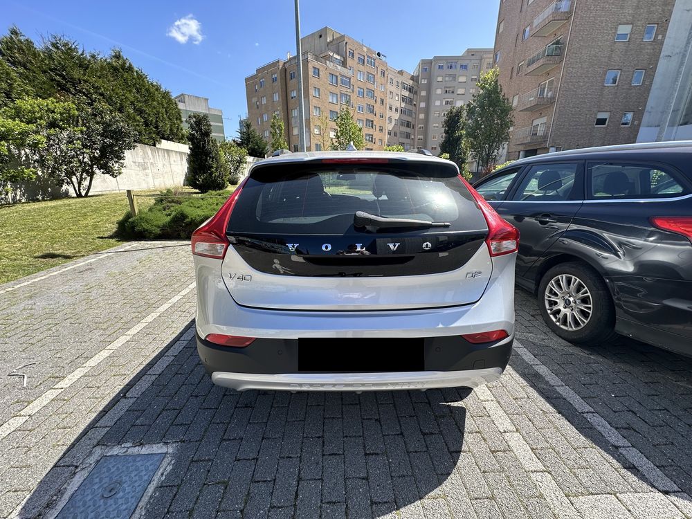 Volvo V40 Cross Country automático