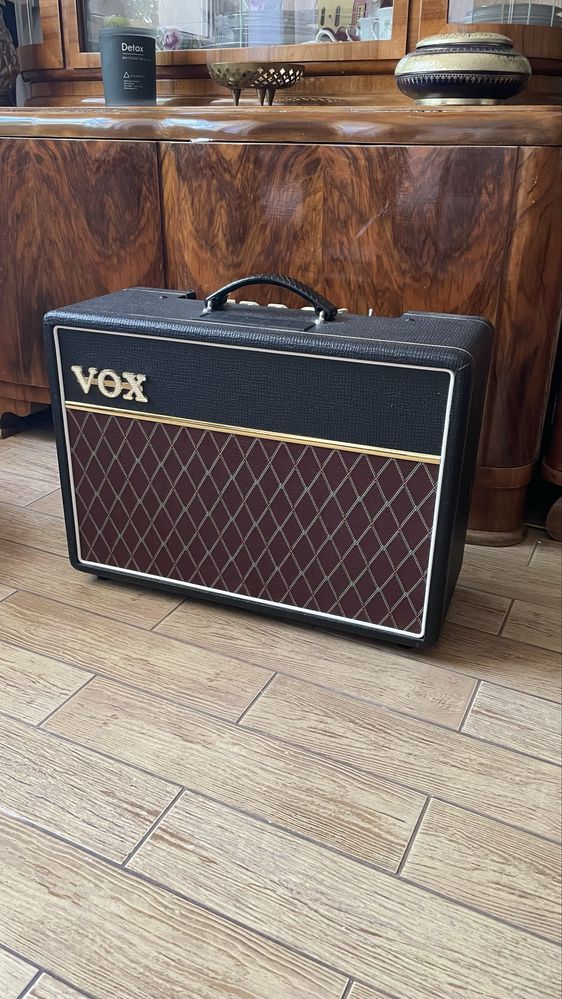 Wzmacniacz lampowy Vox AC10C1 gitarowy