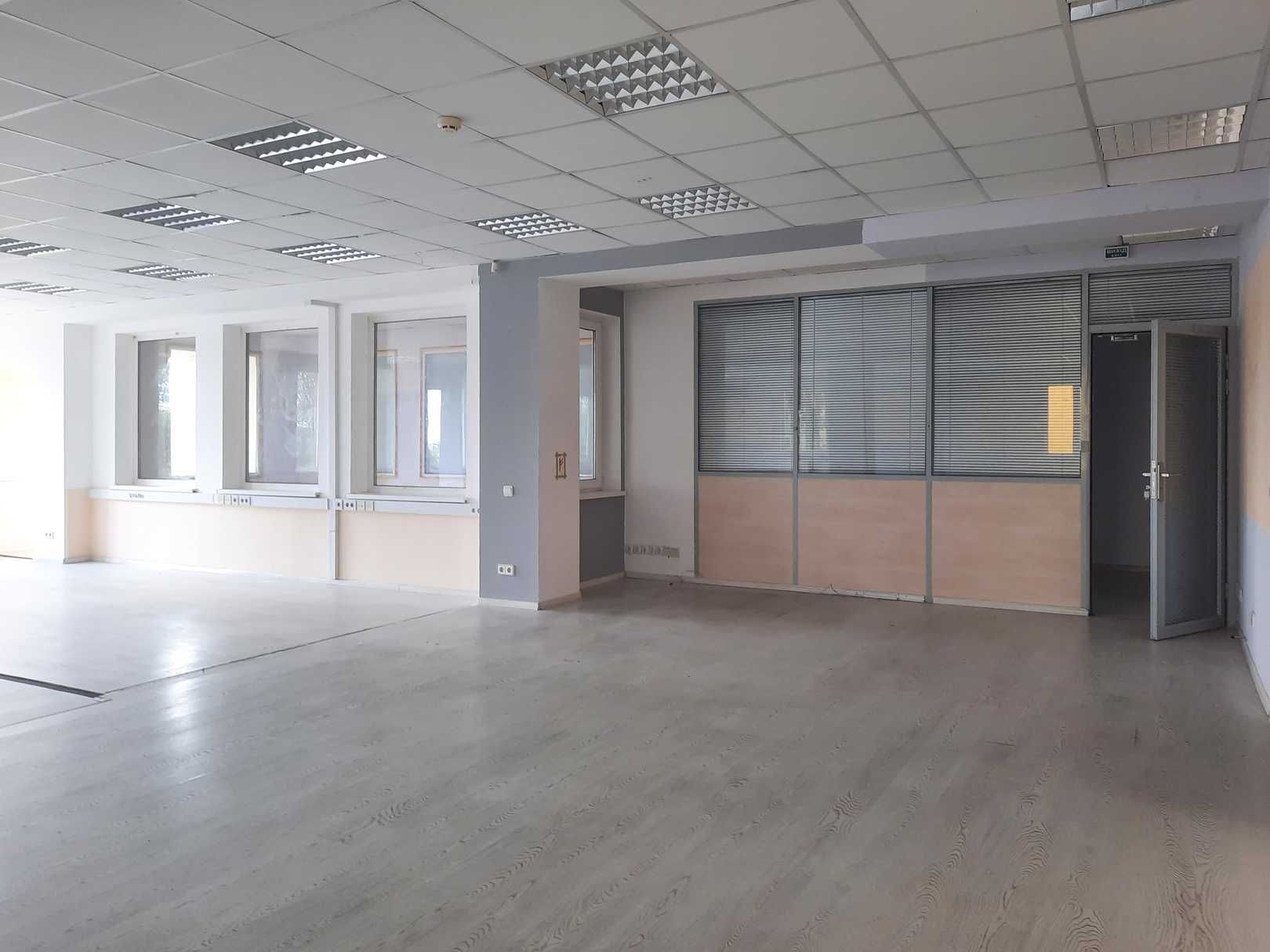 Оренда офісу 293 м² Форум Термінал Столичне шосе, 100