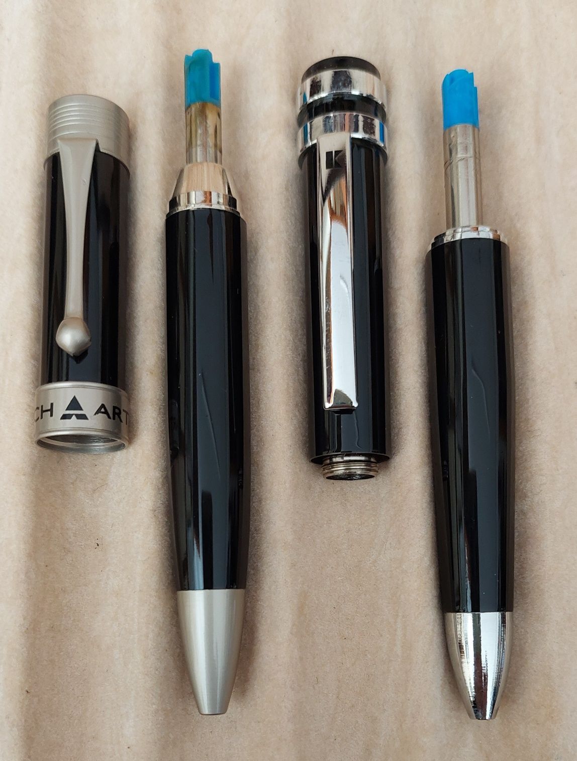 8 Canetas Diversas Marcas - VINTAGE