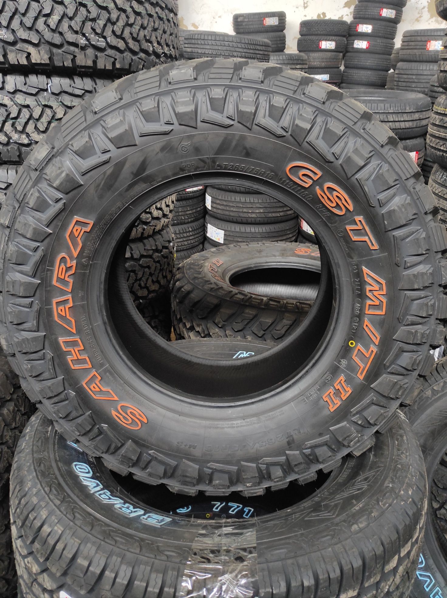 265/75R16 CST SAHARA MT 2 4X4 (Maxxis)