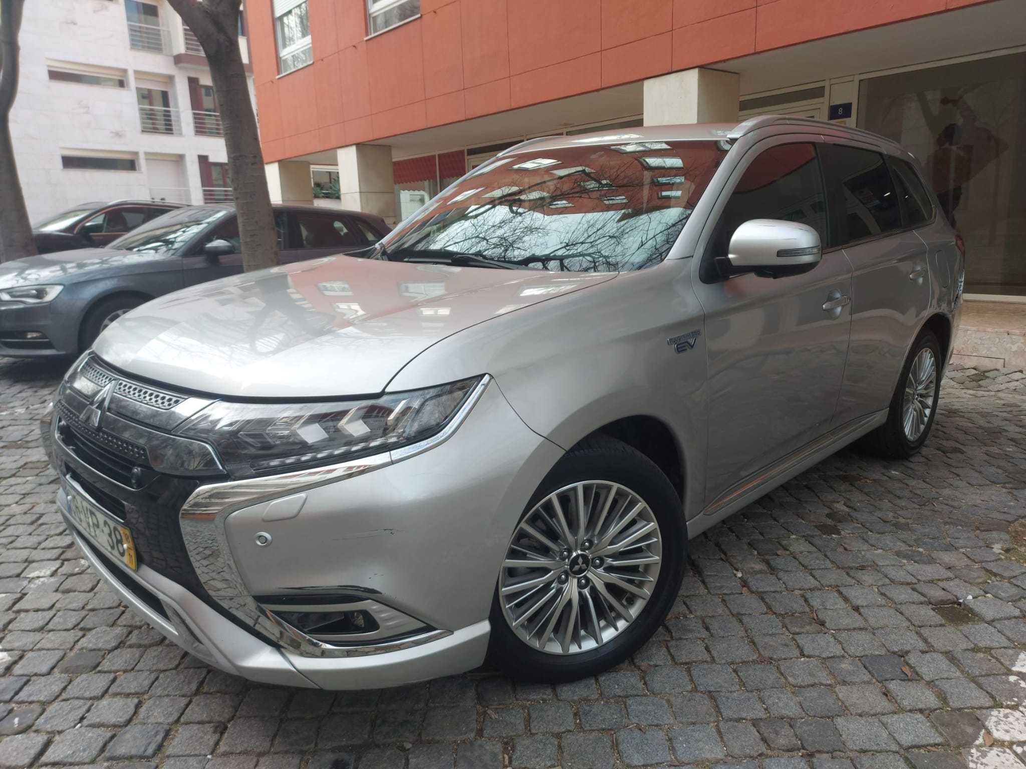 Mitsubishi Outlander PHEV 2.4 instyle 2018