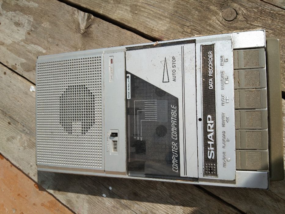 Продам касетный магнитафон SHARP RD-64OE (S)