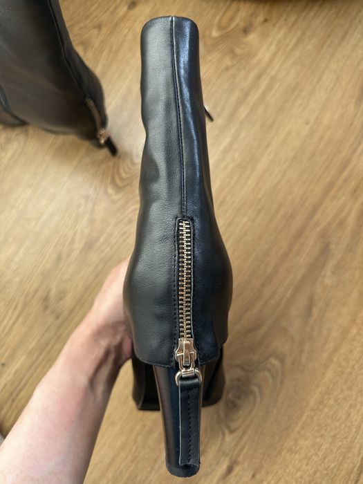 Трендові ботильони труби чоботи сапожки 38 39 розмір