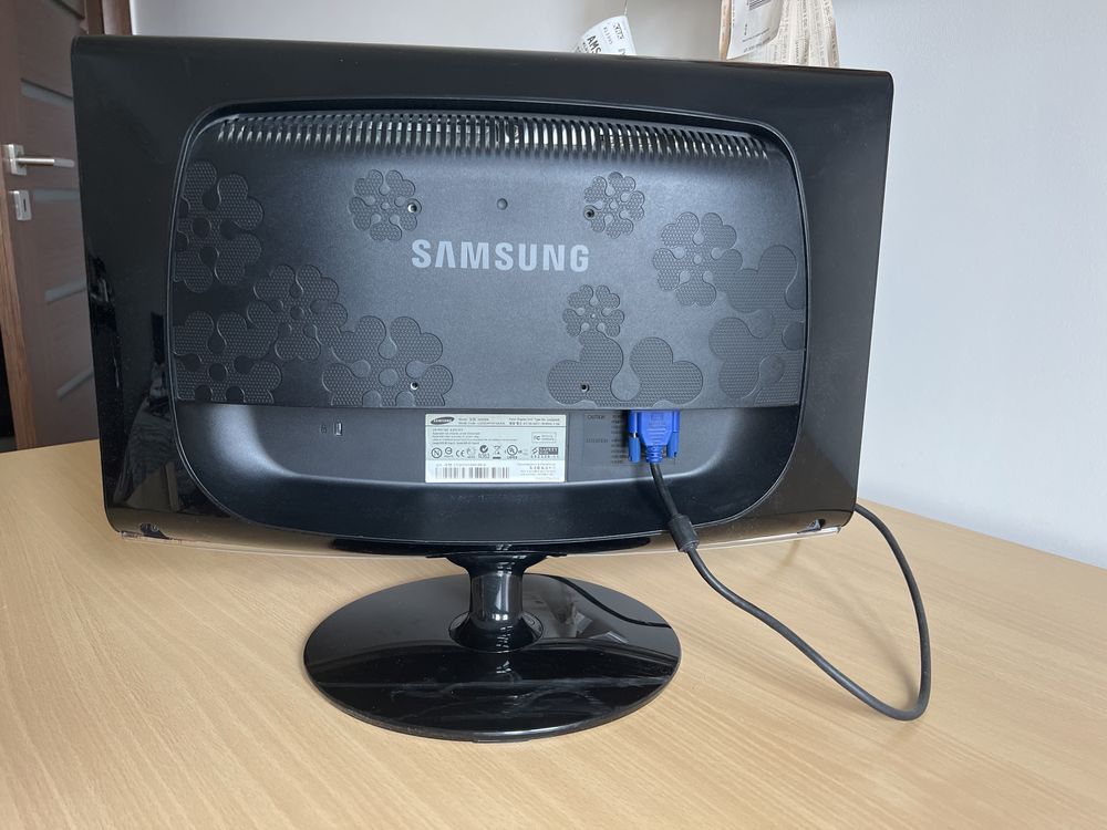Monitor Samsung 20 SM 2033SN Czarny