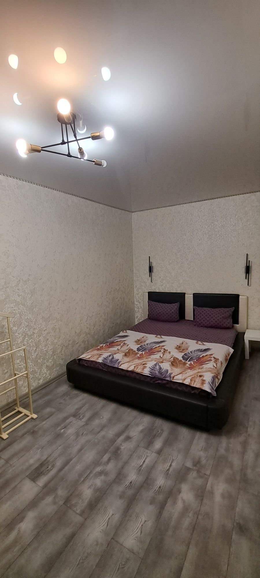 Сутки почасово 600 центр города Олимп Ашан Тысячка АТБ Метро