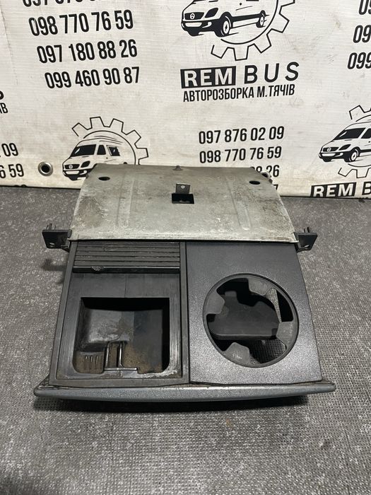 Попільничка, пепельница Sprinter W901