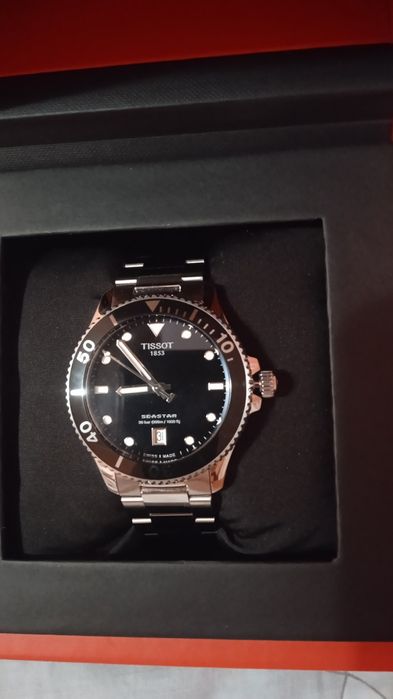 Tissot часи наручні. Швейцарія.