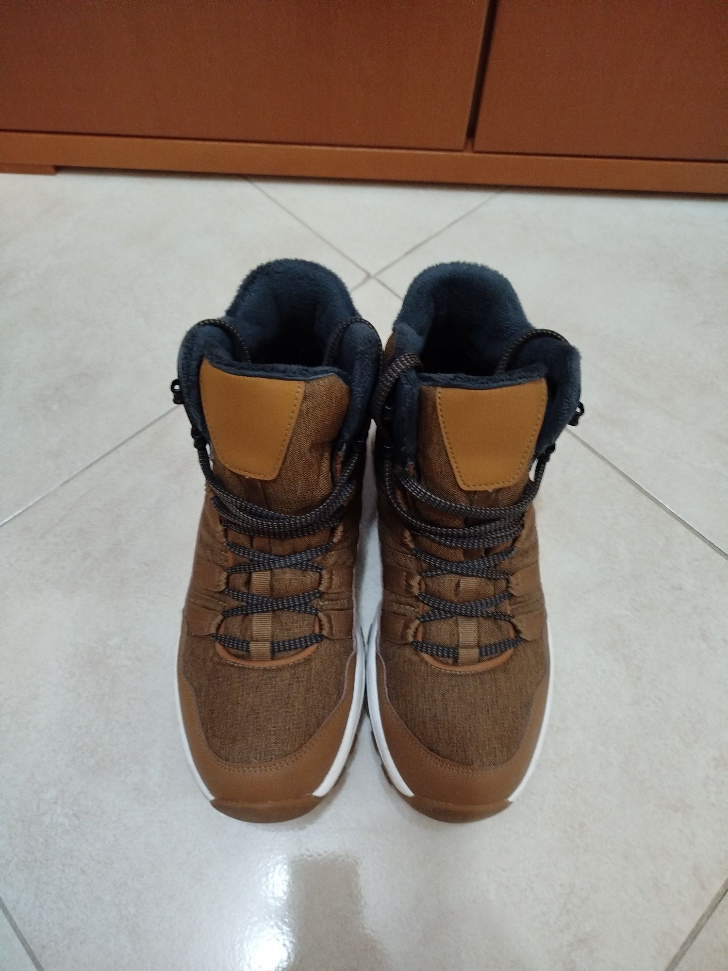 Botas Quechua.        .