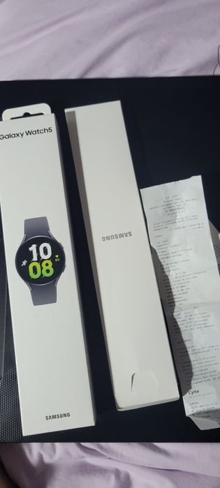 Samsung galaxy watch 5 , 44 mm