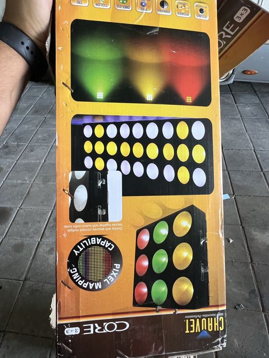 Core chauvet 3x3 com leds avariados