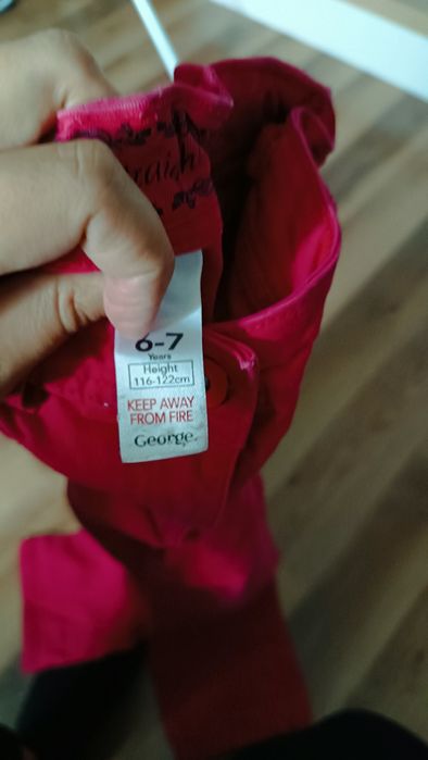 Czerwone spodnie George 116-122