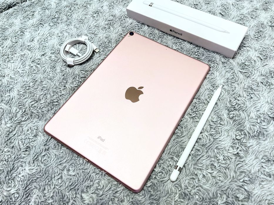 IPad Pro 10.5 (64 gb) wi-fi + чехол! А1701