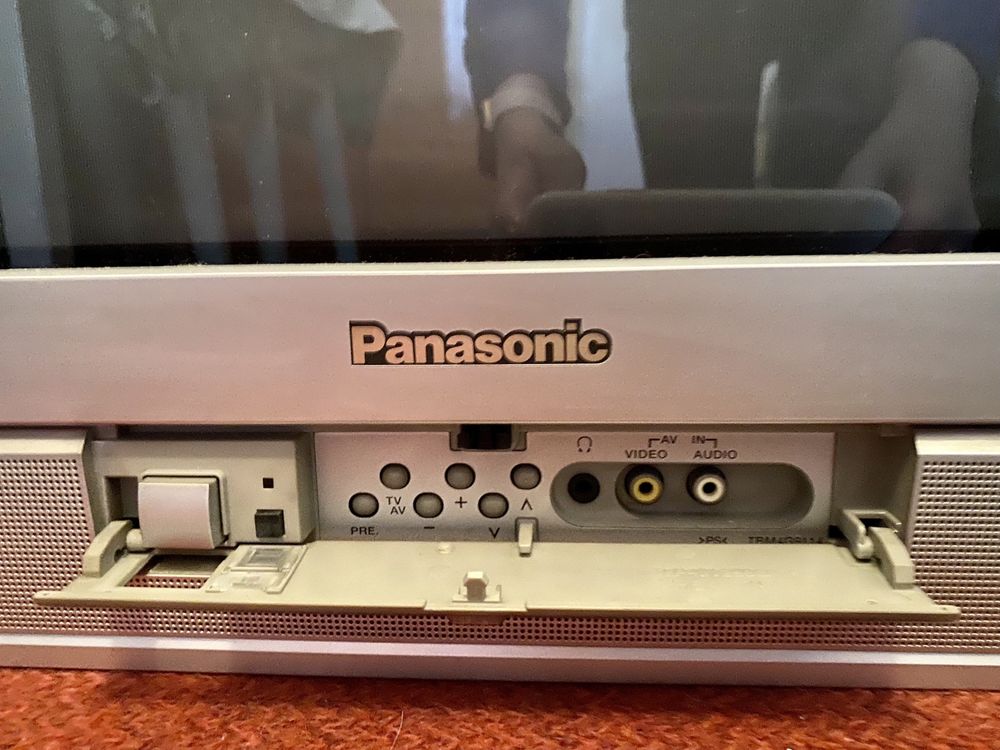 Телевизор Panasonic TC - 15PM50R идеальное качество