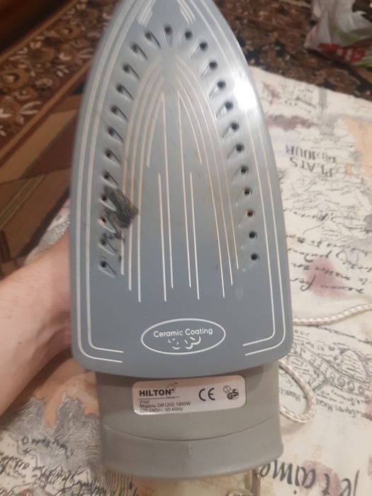 Утюг Hilton db 1205