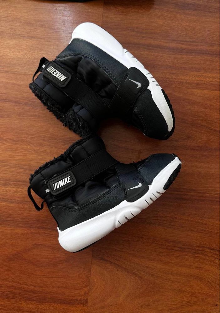 Зимова куртка Nex t2-3р  Ботінки Nike Flex Advance