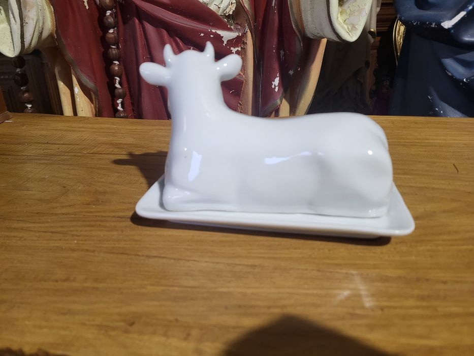 Maselniczka krowa ceramiczna retro styl wiejski