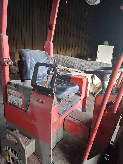 Walec BOMAG BW 100 AD-2 2007r do zagęszczania  gruntu