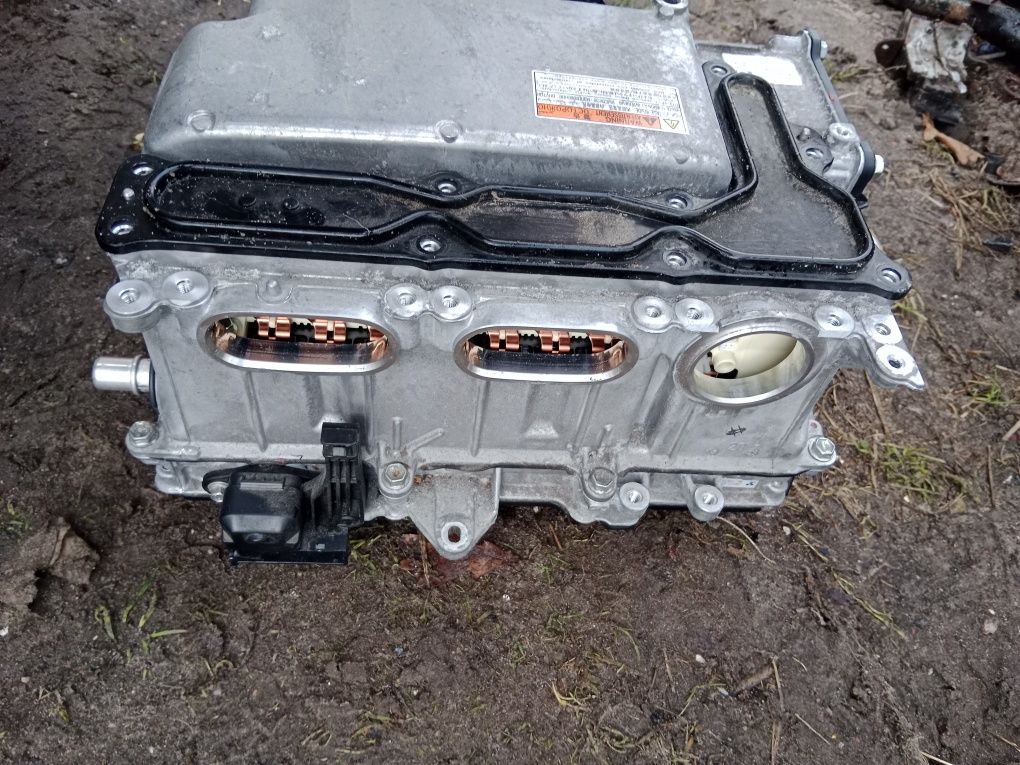 Konwerter falownik Auris ii hybrid 1.8 60tys km
