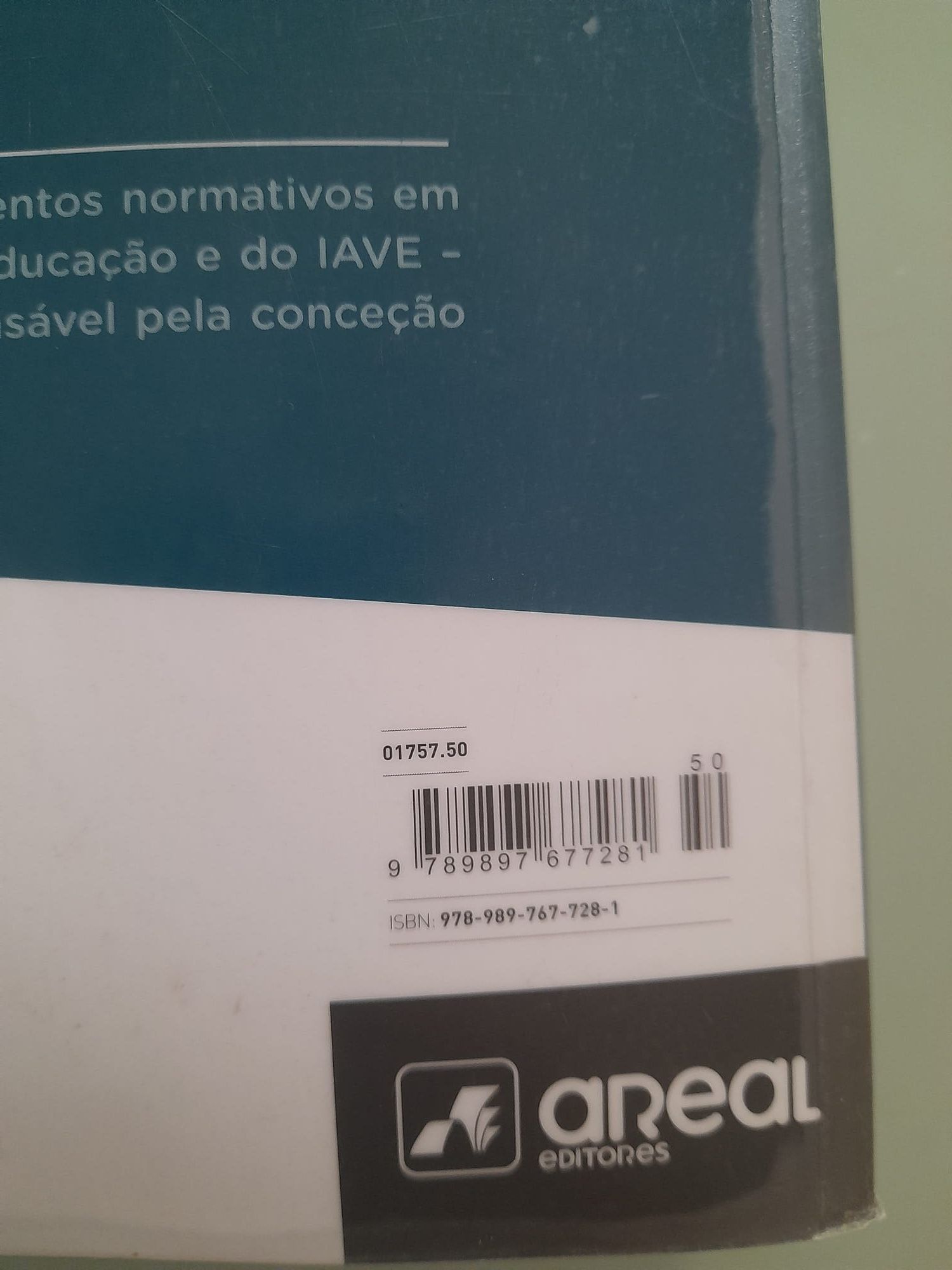 Livro Exame Nacional de "Física e Química"