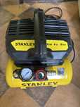 STANLEY Kompresor bezolejowy cichy 59dB 6L 8bar