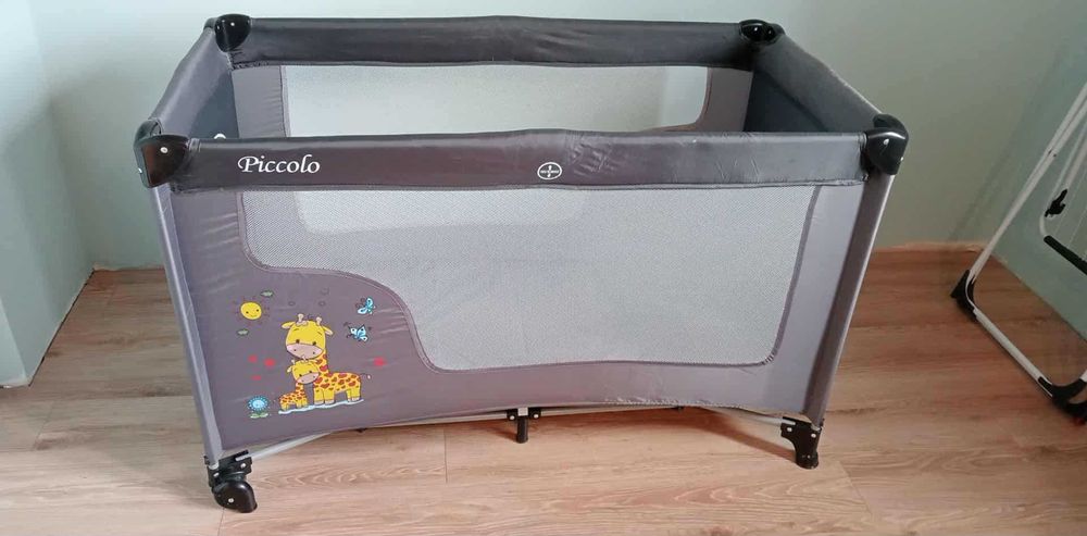 Łóżeczko niemowlęce / kojec składane turystyczne