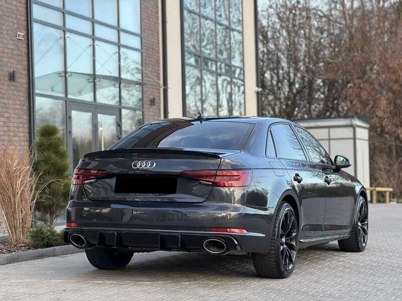 Audi A4 2018 2.0 TFSI Quattro