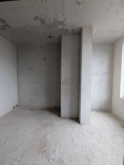 Одно кімнатна  квартира  у готовому  будинку