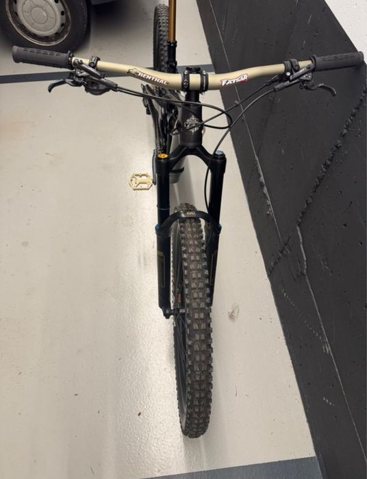 Yeti SB150 Ano 2023
