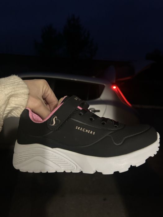 Кросівки Skechers Uno Lite 33 розмір