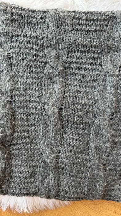 Szary szalik komin diverse