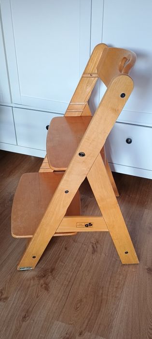 Drewniane krzesełko do karmienia typu Tripp Trapp