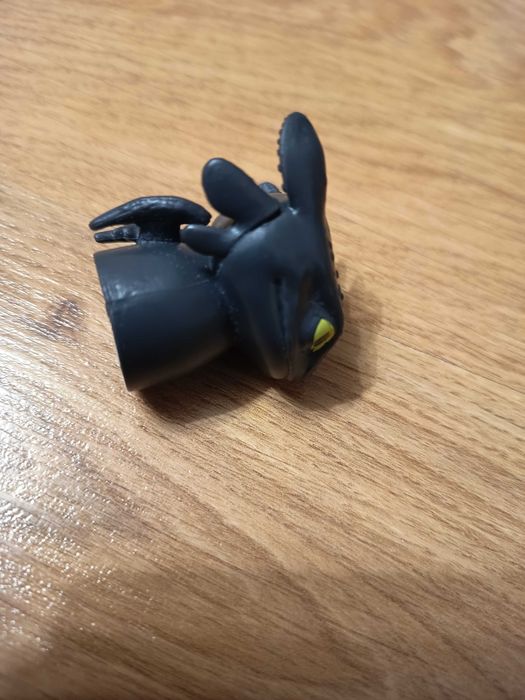 Figurka kolekcjonerska Szczerbatek / 3,5 cm