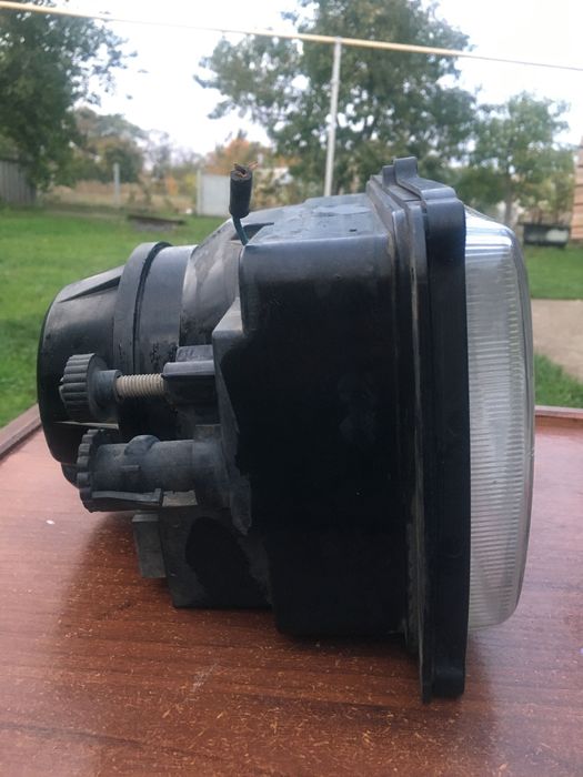 Фара (Скания)евро 3/5