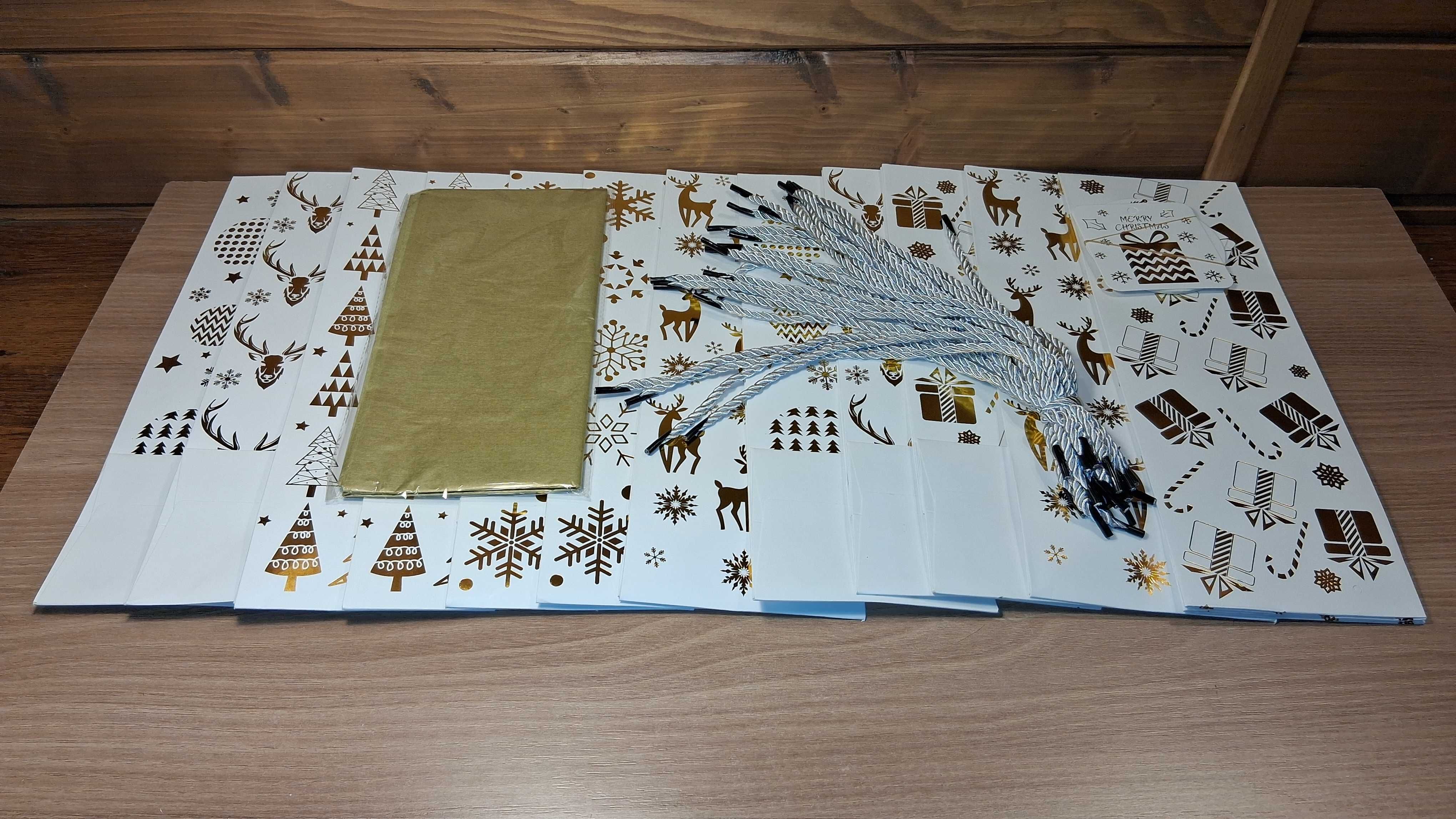 Komplet Torebek Świątecznych Z Ozdobami I Etykietami