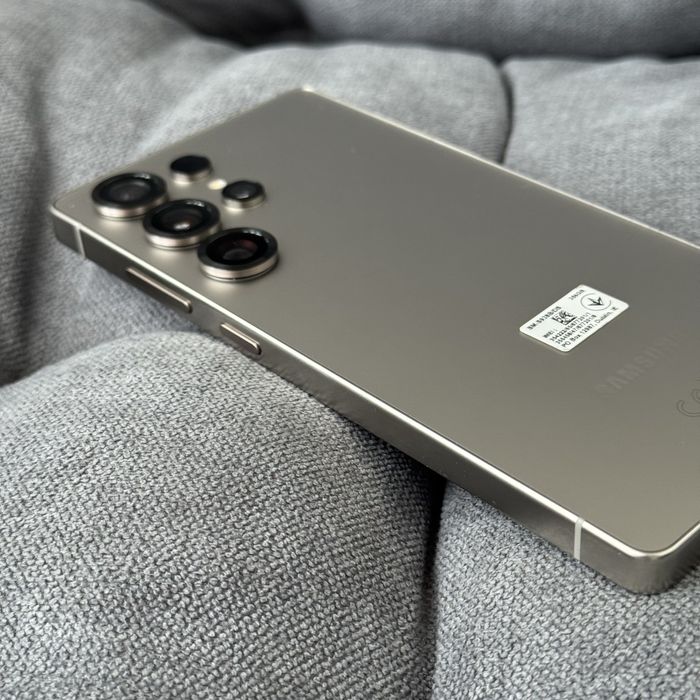 Samsung s25 Ultra 12/256 Официальный