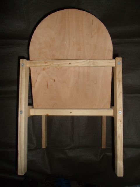 Стул, стульчик деревянный детский.