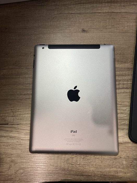 Продам iPad 2 в хорошем состоянии