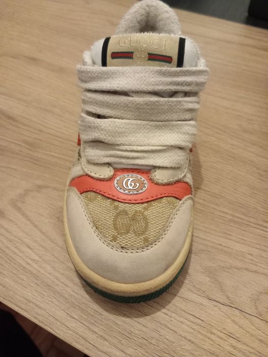 Sapatilhas tamanho 24