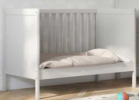 Mobília de quarto para bebé