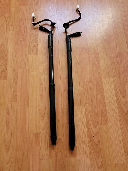 Siłowniki klapy bagażnika, Nissan x-trail t32