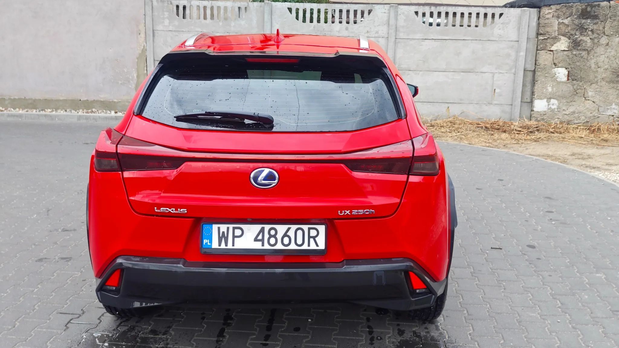 Lexus UX Lexus UX 250h, 2019r., 90600km, FV23%, 90000PLN