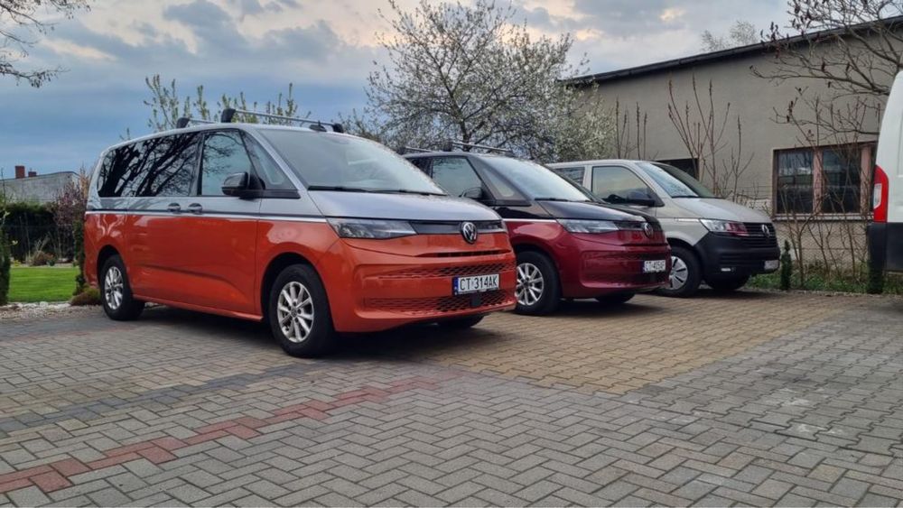 Wynajem busa VW Caravelle 9 osób przewóz osób Multivan 7 os Caddy 5 os