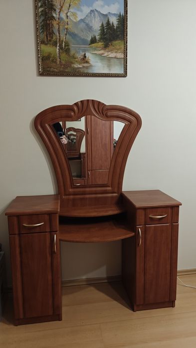 Toaletka z Lustrem - Stan bdb