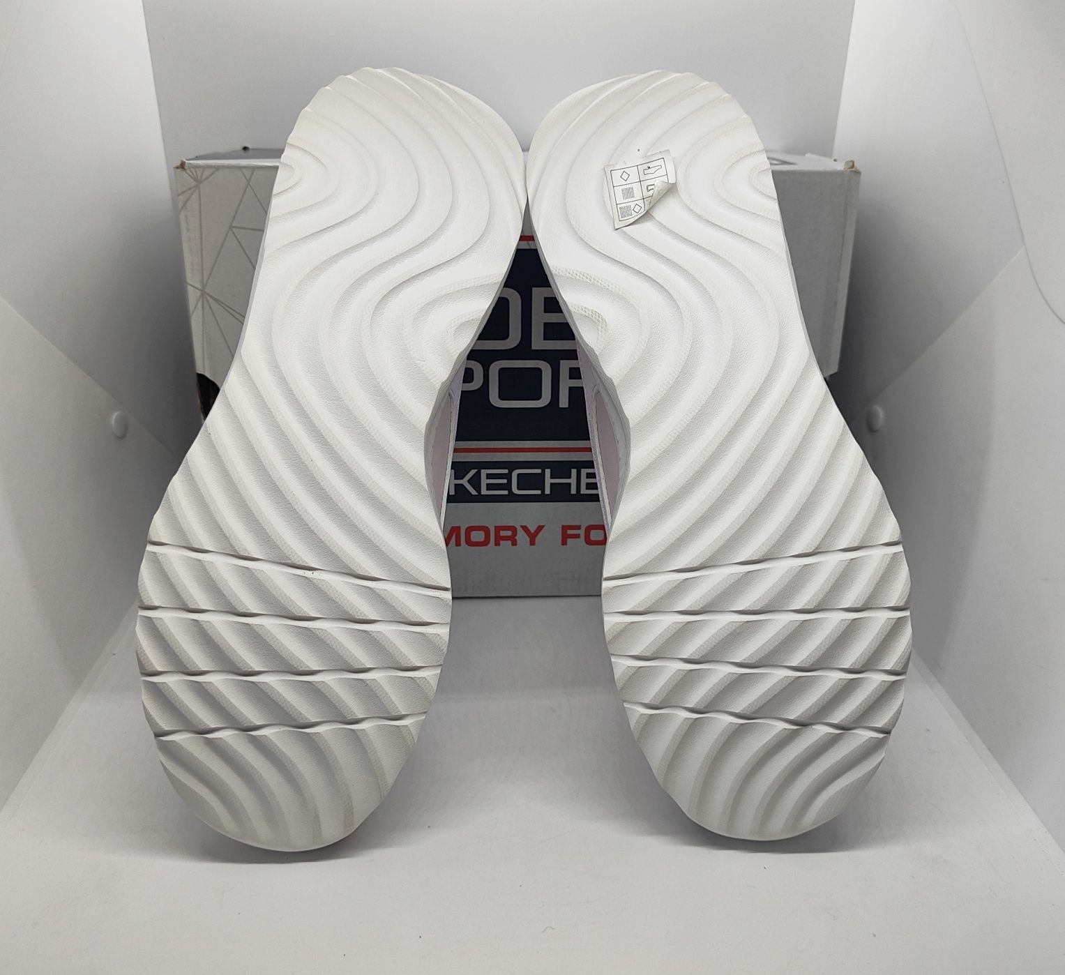Стильные 26,8 27,5см кроссовки Skechers Bobs оригинал
