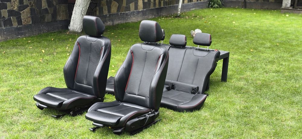 Салон сидіння автосидіння крісла купе відкидні рекаро спорт  комфорт