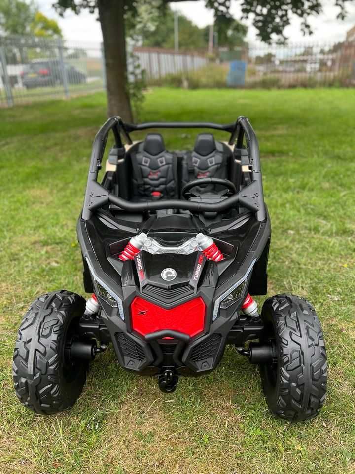 Mega BUGGY Canam MAVERICK RS 4x200W pilot mp3 autko akumulatorowe