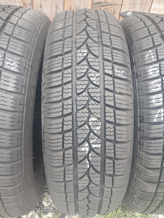 Sprzedam opony zimowe używane 165/65/14